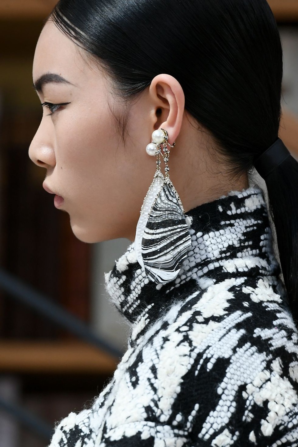 Những phụ kiện cực dị tại tuần lễ thời trang Paris - 22 Những phụ kiện cực dị tại tuần lễ thời trang Paris - 22