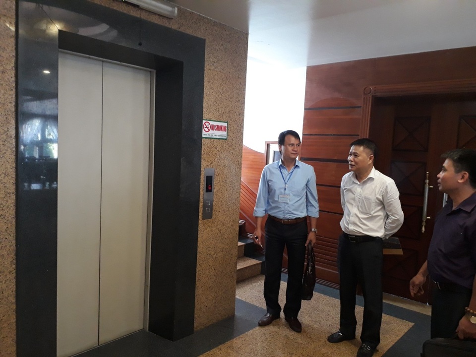 Hải Phòng: Ra quân, kiểm tra việc thực thi Luật phòng chống tác hại thuốc lá - 4 Hải Phòng: Ra quân, kiểm tra việc thực thi Luật phòng chống tác hại thuốc lá - 4