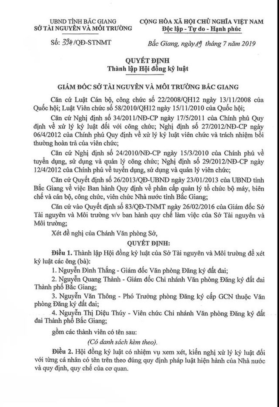 Bí ẩn vụ “thai nghén” những cuốn “sổ đỏ ma” trong quả lừa chấn động tỉnh Bắc Giang - 5 Bí ẩn vụ “thai nghén” những cuốn “sổ đỏ ma” trong quả lừa chấn động tỉnh Bắc Giang - 5