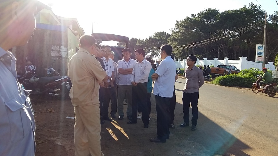 Tăng cường kiểm tra xử lý, “xóa” chợ tạm trên quốc lộ tại Gia Lai! - 1 Tăng cường kiểm tra xử lý, “xóa” chợ tạm trên quốc lộ tại Gia Lai! - 1
