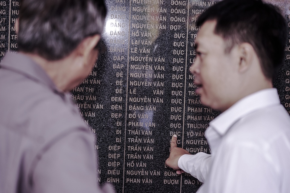 Xúc động dâng nén hương tưởng nhớ đồng đội đã ngã xuống hơn 50 năm trước - 4 Xúc động dâng nén hương tưởng nhớ đồng đội đã ngã xuống hơn 50 năm trước - 4