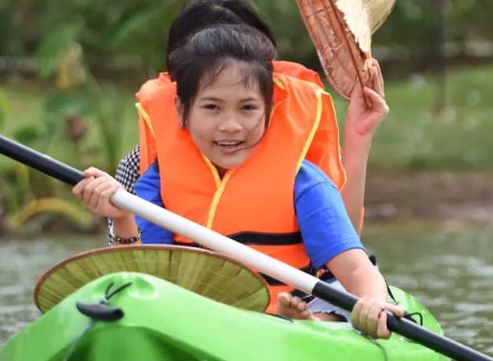 Bộ trưởng Trần Hồng Hà gửi thư khen nữ sinh viết thư mong không thả bóng bay dịp khai giảng - 2 Bộ trưởng Trần Hồng Hà gửi thư khen nữ sinh viết thư mong không thả bóng bay dịp khai giảng - 2