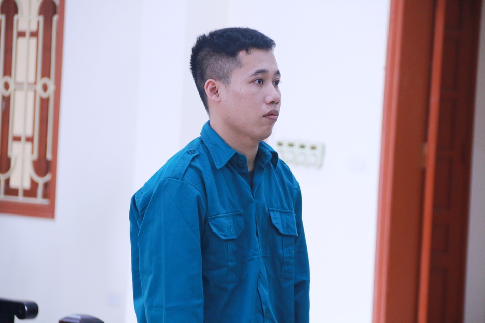 “Siêu trộm” đột nhập nhà đại gia “cuỗm” 200 cây vàng lĩnh án 20 năm tù - 3 “Siêu trộm” đột nhập nhà đại gia “cuỗm” 200 cây vàng lĩnh án 20 năm tù - 3