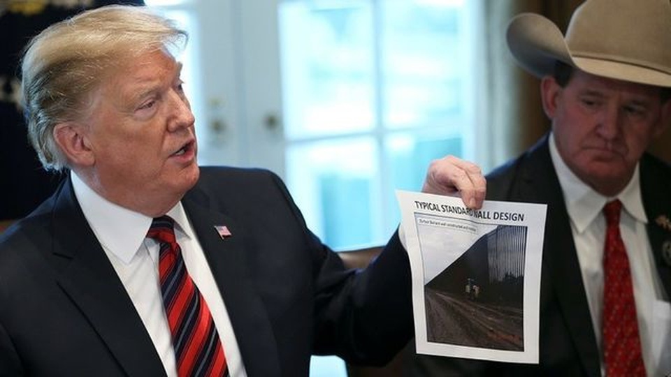 Chiến thắng pháp lý quan trọng của ông Trump trong dự án xây tường biên giới - 1 Chiến thắng pháp lý quan trọng của ông Trump trong dự án xây tường biên giới - 1