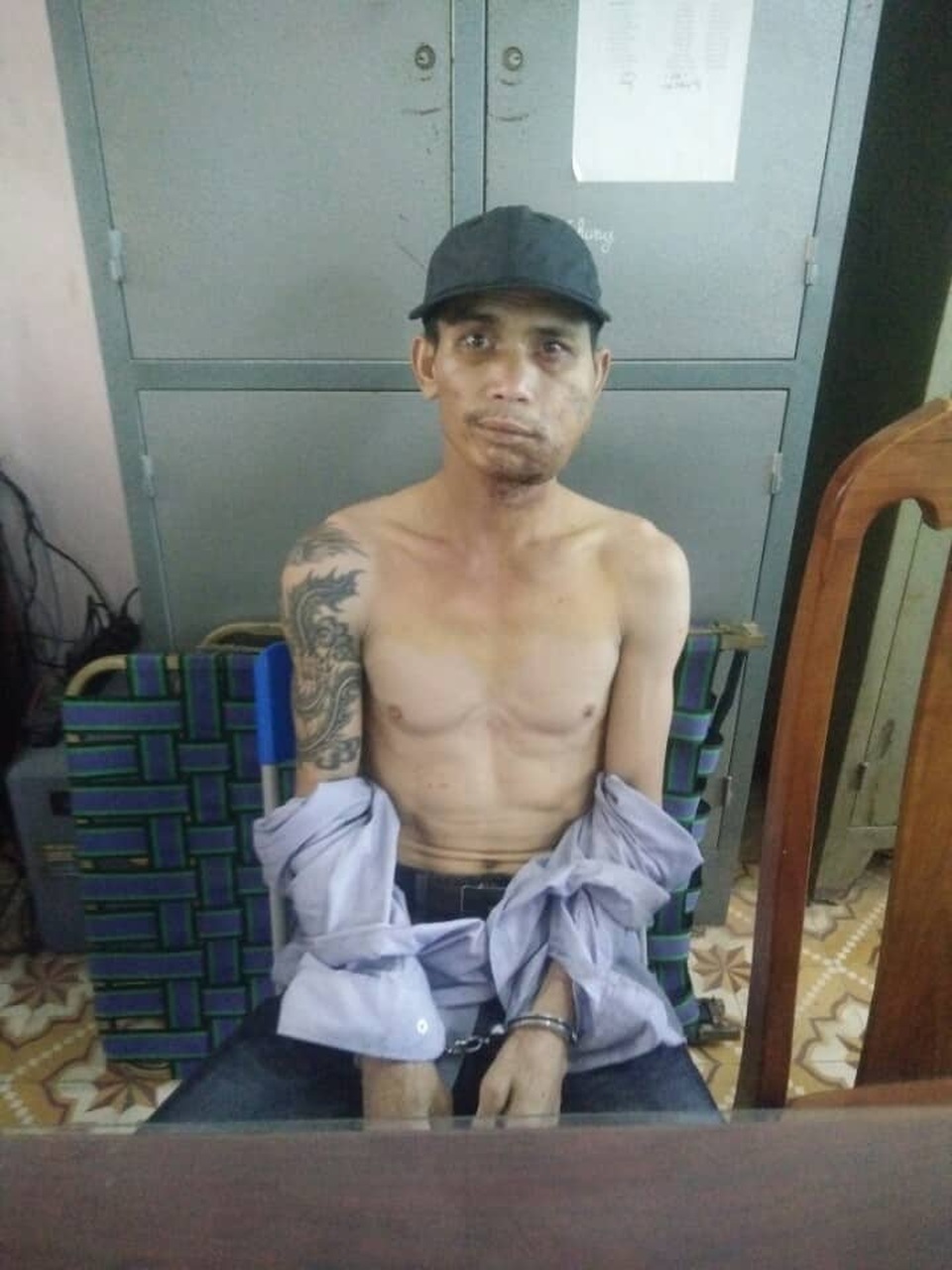 Đã bắt được nghi can dùng súng bắn người tình rồi tự sát - 1 Đã bắt được nghi can dùng súng bắn người tình rồi tự sát - 1