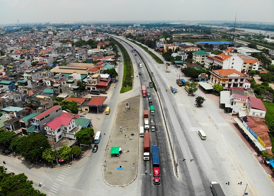 Những điểm đen giao thông trên Quốc lộ 5 - 1 Những điểm đen giao thông trên Quốc lộ 5 - 1