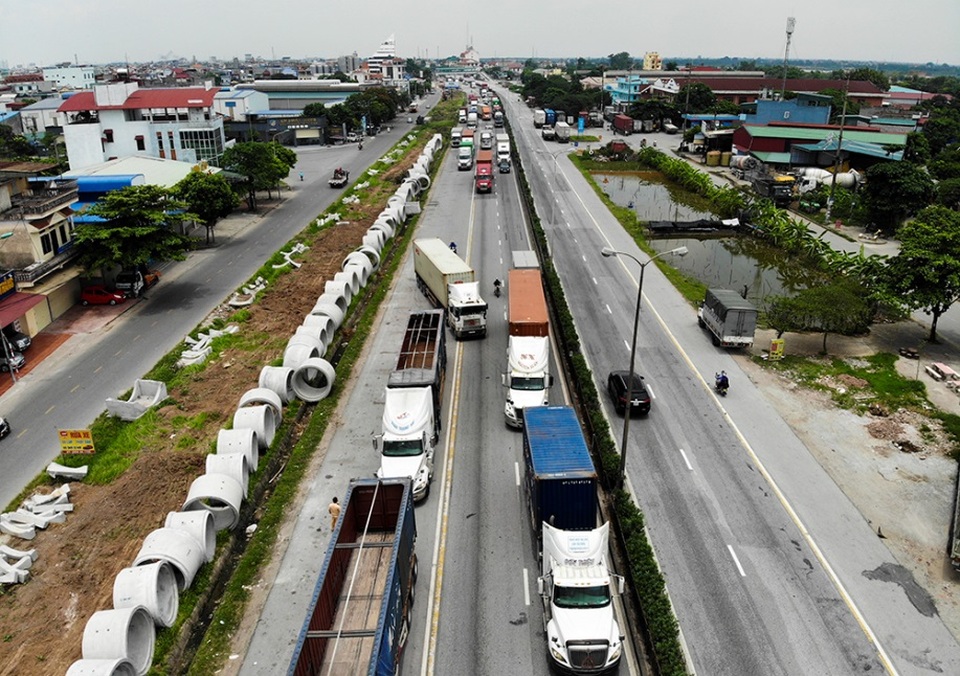 Những điểm đen giao thông trên Quốc lộ 5 - 10 Những điểm đen giao thông trên Quốc lộ 5 - 10