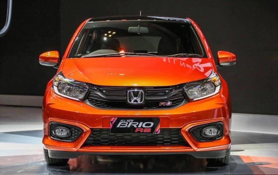 Chơi siêu xe chục tỷ, đại gia Việt phải nộp phí trước bạ bằng một xe sang - 6 Chơi siêu xe chục tỷ, đại gia Việt phải nộp phí trước bạ bằng một xe sang - 6