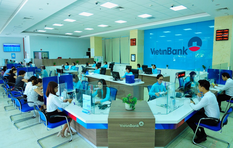 Hàng chục nghìn khách hàng hưởng ưu đãi khi gửi tiền tiết kiệm tại VietinBank - 2 Hàng chục nghìn khách hàng hưởng ưu đãi khi gửi tiền tiết kiệm tại VietinBank - 2