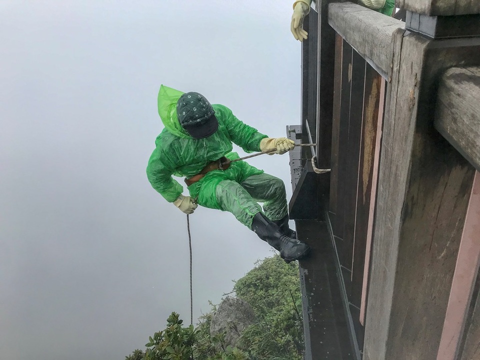 Gặp ‘Tarzan’ trên đỉnh trời Tây Bắc - 4