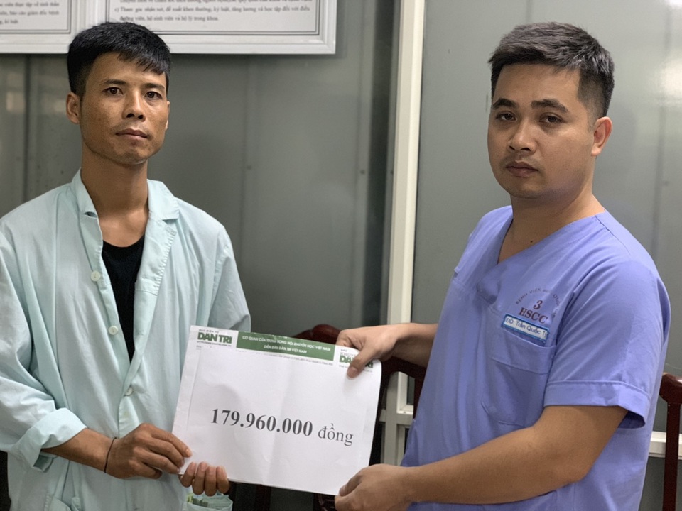 Bạn đọc Dân trí giúp đỡ bé gái sống sót duy nhất trong vụ cả nhà 4 người bị thiêu sống gần 180 triệu đồng - 4 Bạn đọc Dân trí giúp đỡ bé gái sống sót duy nhất trong vụ cả nhà 4 người bị thiêu sống gần 180 triệu đồng - 4