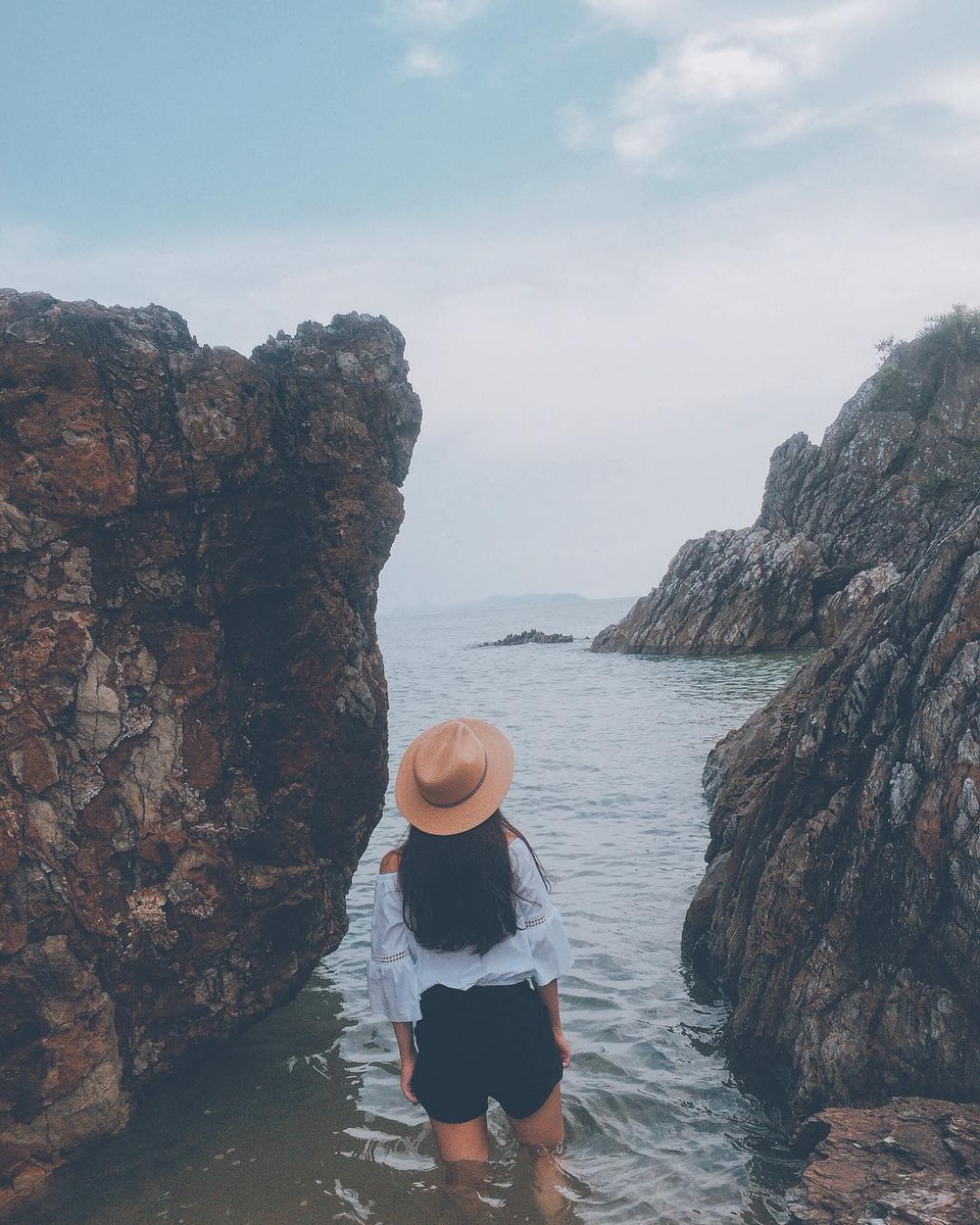 Khám phá đảo Cái Chiên: “Thiên đường bị bỏ quên” ở Quảng Ninh - 5 Khám phá đảo Cái Chiên: “Thiên đường bị bỏ quên” ở Quảng Ninh - 5