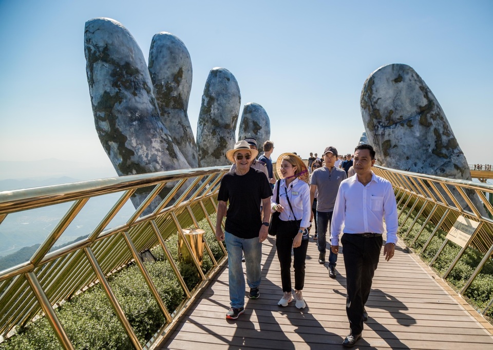 Bất động sản tăng tốc nhờ đầu tư du lịch bài bản - 1