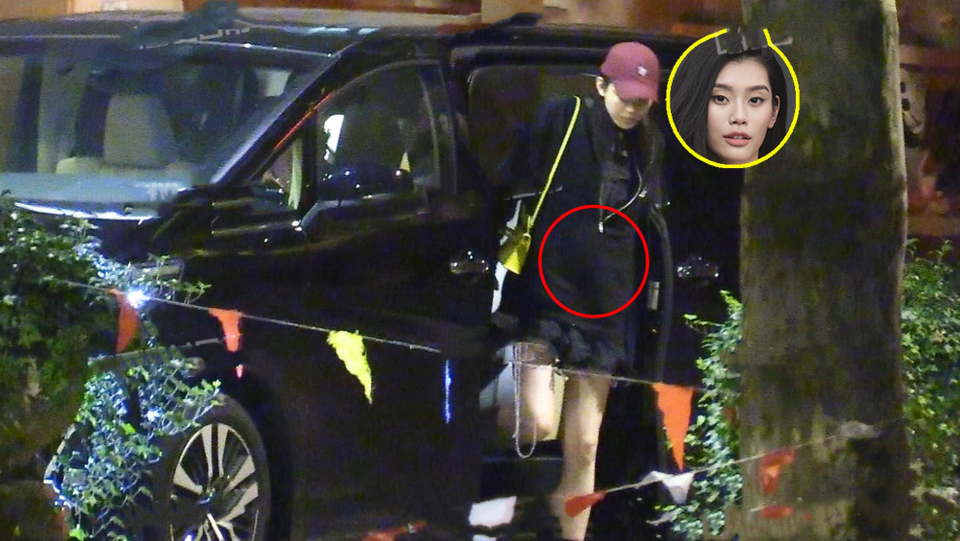 Thiên thần Victoria’s Secret đã mang thai với thiếu gia “Vua sòng bạc Macau” - 1 Thiên thần Victoria’s Secret đã mang thai với thiếu gia “Vua sòng bạc Macau” - 1