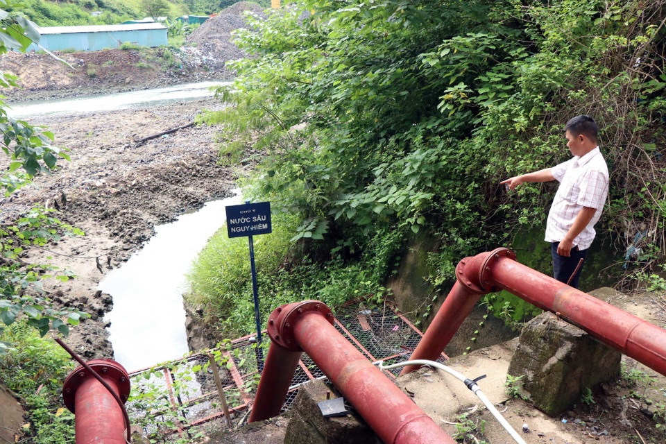 Đắk Nông chỉ đạo xử lý vụ thủy điện nắn dòng, cây trồng chết khát - 1 Đắk Nông chỉ đạo xử lý vụ thủy điện nắn dòng, cây trồng chết khát - 1