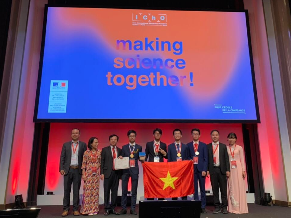 Olympic Hoá học quốc tế 2019: Việt Nam đoạt Huy chương vàng với số điểm tuyệt đối - 2 Olympic Hoá học quốc tế 2019: Việt Nam đoạt Huy chương vàng với số điểm tuyệt đối - 2