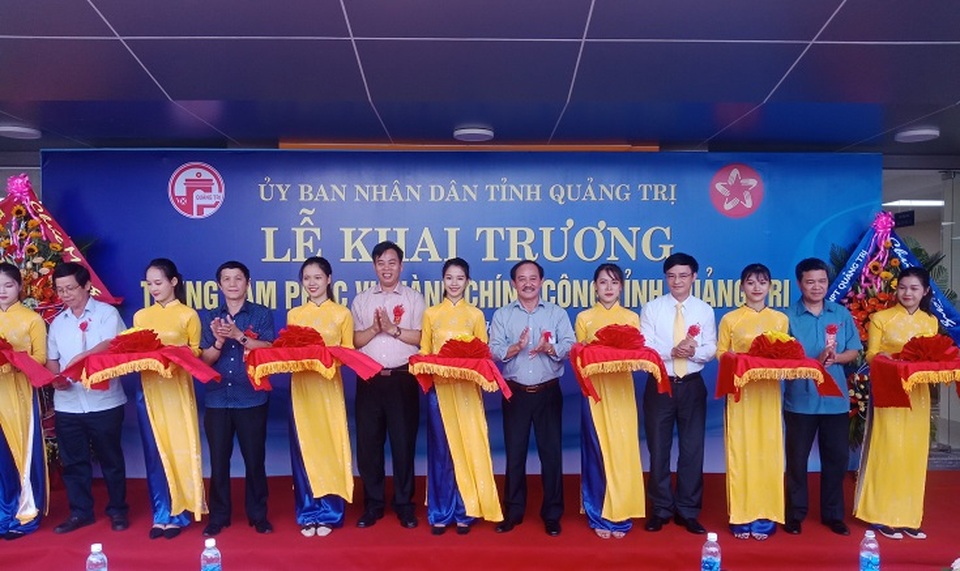 Quảng Trị vận hành trung tâm phục vụ hành chính công - 1 Quảng Trị vận hành trung tâm phục vụ hành chính công - 1