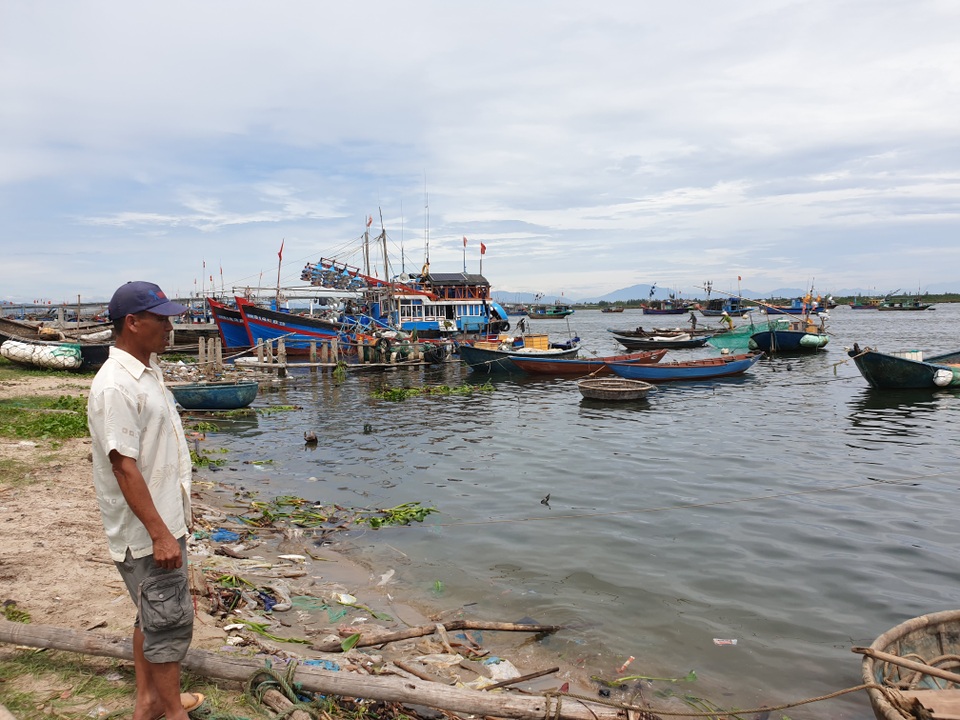 Hạ nguồn sông Thu Bồn bị sụt lún bất thường Hạ nguồn sông Thu Bồn bị sụt lún bất thường
