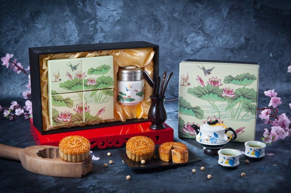 Khách sạn Hà Nội ra mắt “bánh trung thu được yêu thích mọi thời đại” - 1 Khách sạn Hà Nội ra mắt “bánh trung thu được yêu thích mọi thời đại” - 1