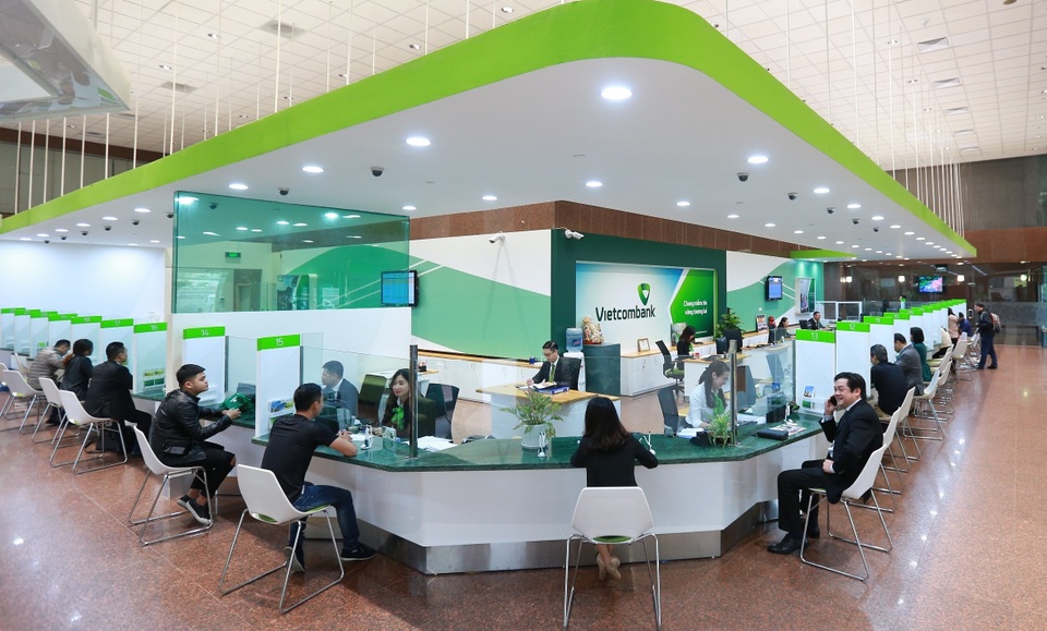 Vietcombank tiếp tục giảm mạnh lãi suất cho vay - 3 Vietcombank tiếp tục giảm mạnh lãi suất cho vay - 3