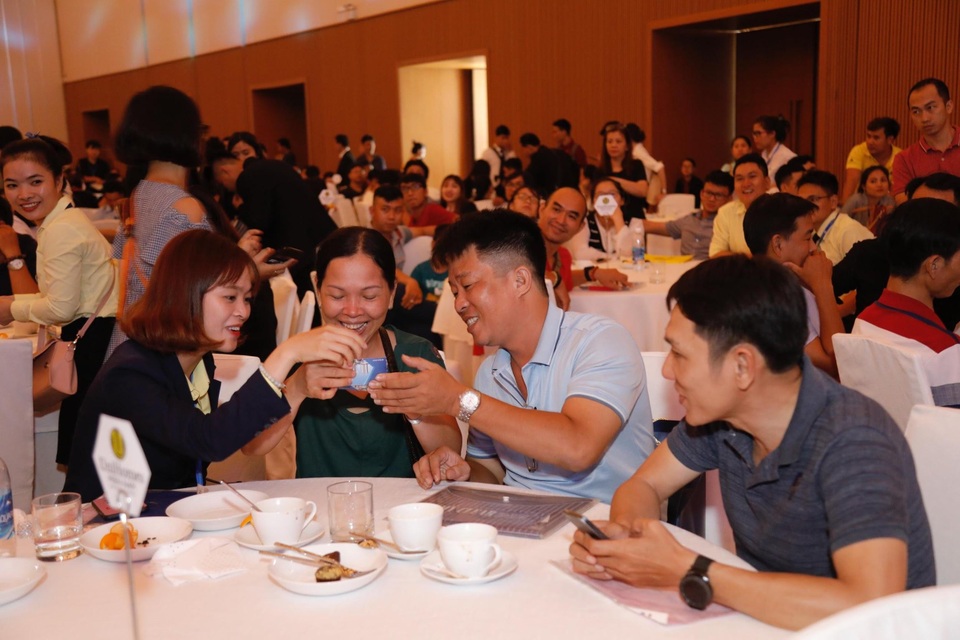 Cận cảnh sức nóng của dự án căn hộ cao cấp có đại TTTM Vincom trong khuôn viên tại Bình Dương - 8 Cận cảnh sức nóng của dự án căn hộ cao cấp có đại TTTM Vincom trong khuôn viên tại Bình Dương - 8