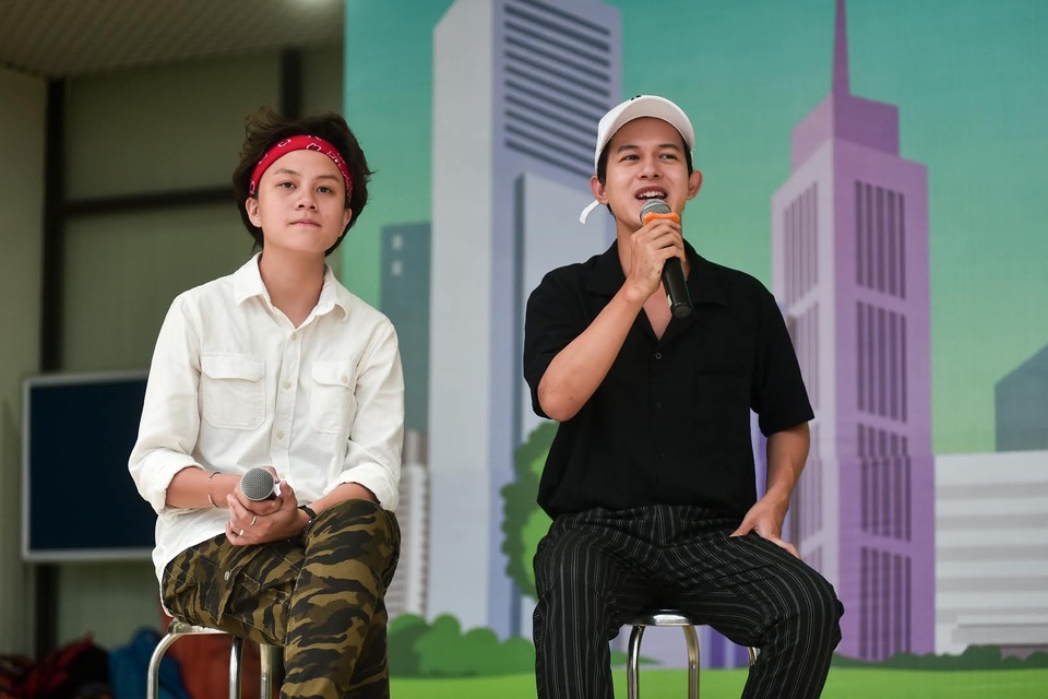 Bảo “Về nhà đi con” tiết lộ mối quan hệ ngoài đời với Ánh Dương - 2 Bảo “Về nhà đi con” tiết lộ mối quan hệ ngoài đời với Ánh Dương - 2
