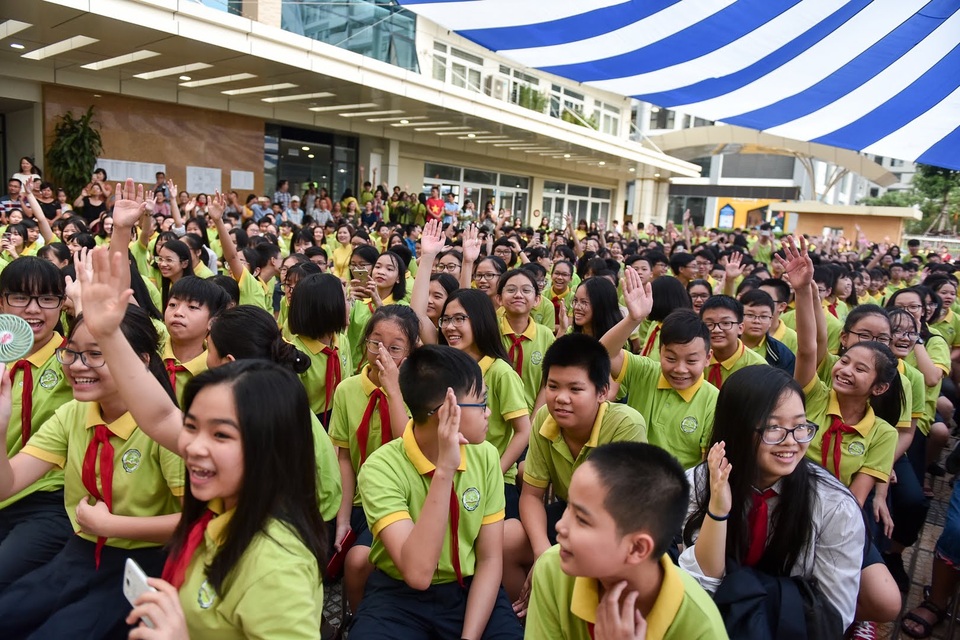 Con trai ông Quốc “Về nhà đi con” ân hận vì từng muốn bỏ học đi đóng phim - 17 Con trai ông Quốc “Về nhà đi con” ân hận vì từng muốn bỏ học đi đóng phim - 17