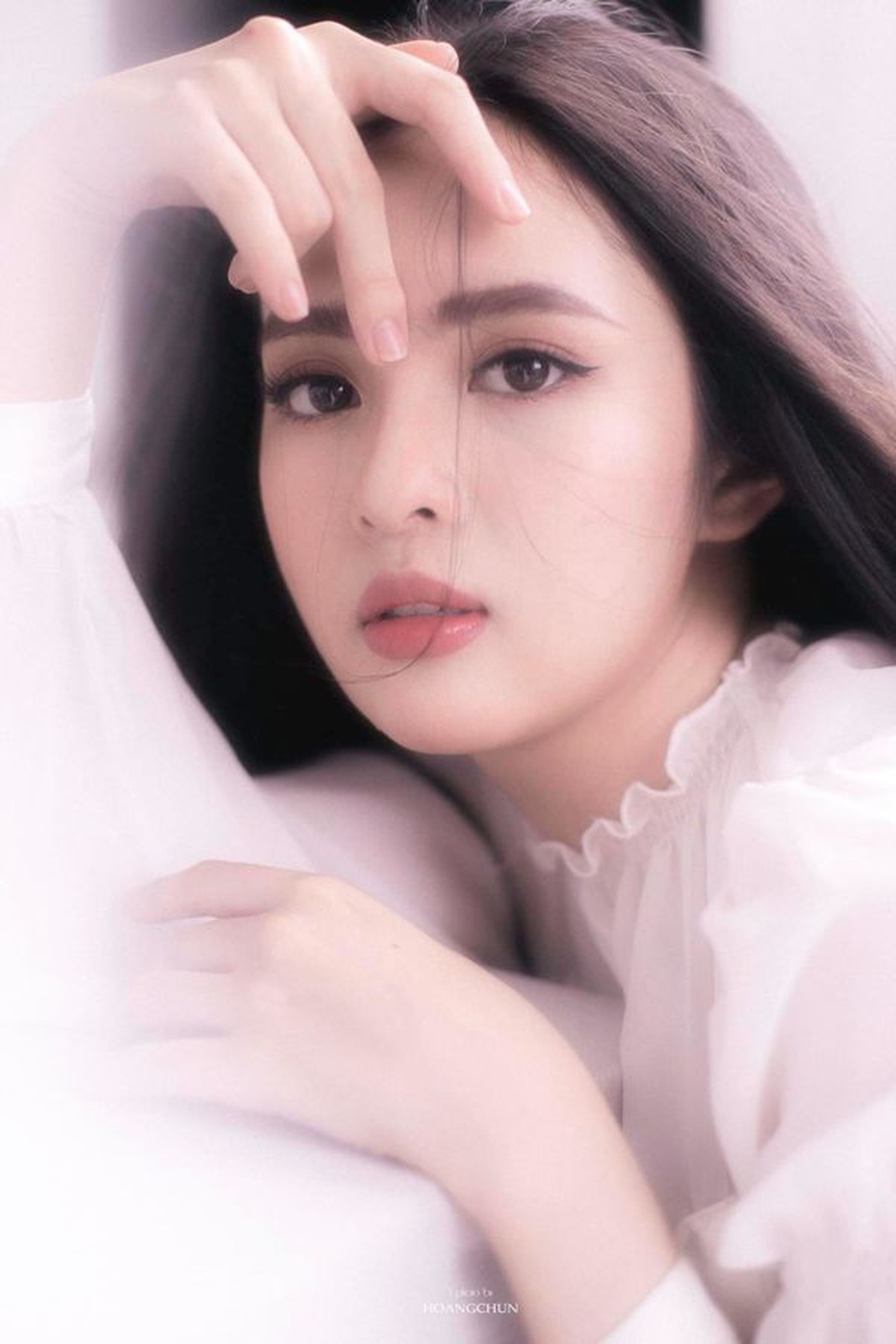 Hoa khôi Đại học Tôn Đức Thắng trong trẻo trong bộ ảnh thanh xuân - 2 Hoa khôi Đại học Tôn Đức Thắng trong trẻo trong bộ ảnh thanh xuân - 2