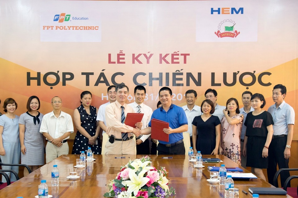 Cao đẳng Công nghệ Hà Nội chính thức gia nhập Tổ chức giáo dục FPT - 2 Cao đẳng Công nghệ Hà Nội chính thức gia nhập Tổ chức giáo dục FPT - 2