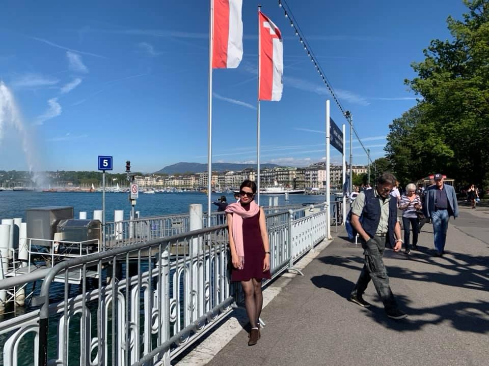 Chi hàng trăm triệu cùng con bước ra bên ngoài, người mẹ vẫn thấy... quá lãi! - 5