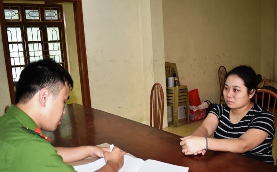 Đôi nam nữ chuyên hành nghề cướp giật “sa lưới” - 2 Đôi nam nữ chuyên hành nghề cướp giật “sa lưới” - 2