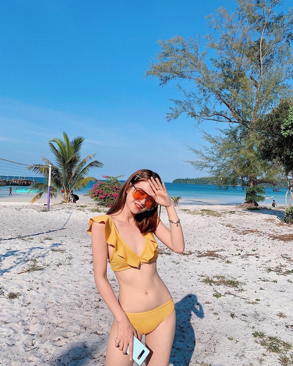 Hai hot girl nóng bỏng từng tố Trâm Anh sống giả tạo giờ ra sao? - 17 Hai hot girl nóng bỏng từng tố Trâm Anh sống giả tạo giờ ra sao? - 17