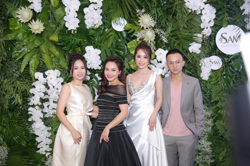 Hot mom Hằng Túi chính thức ghi dấu ấn với thương hiệu Sam Natural - 3 Hot mom Hằng Túi chính thức ghi dấu ấn với thương hiệu Sam Natural - 3