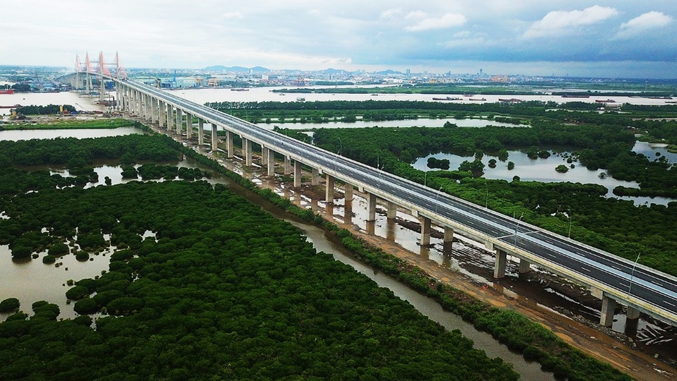 Nhắm mắt là tới Hạ Long! - 1 Nhắm mắt là tới Hạ Long! - 1
