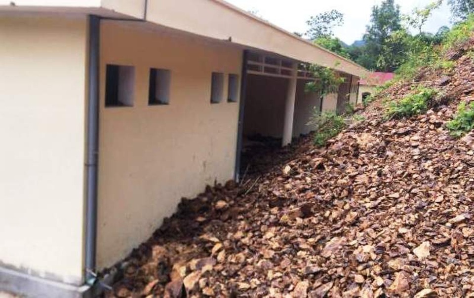 Thanh Hóa: 14 người mất tích do ảnh hưởng mưa bão - 7 Thanh Hóa: 14 người mất tích do ảnh hưởng mưa bão - 7