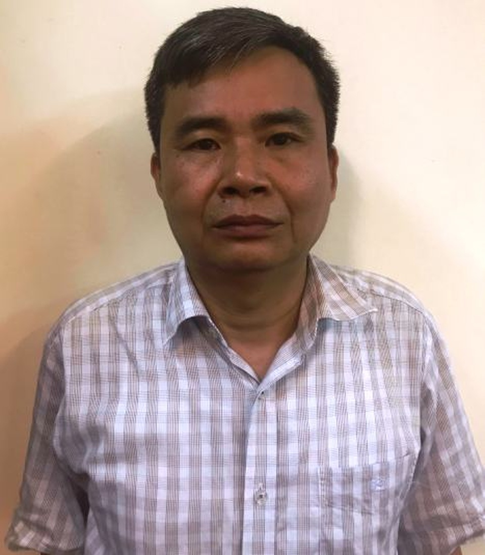 Bắt giam nguyên Chủ tịch HĐQT Tổng Công ty máy nông nghiệp Việt Nam - 3 Bắt giam nguyên Chủ tịch HĐQT Tổng Công ty máy nông nghiệp Việt Nam - 3