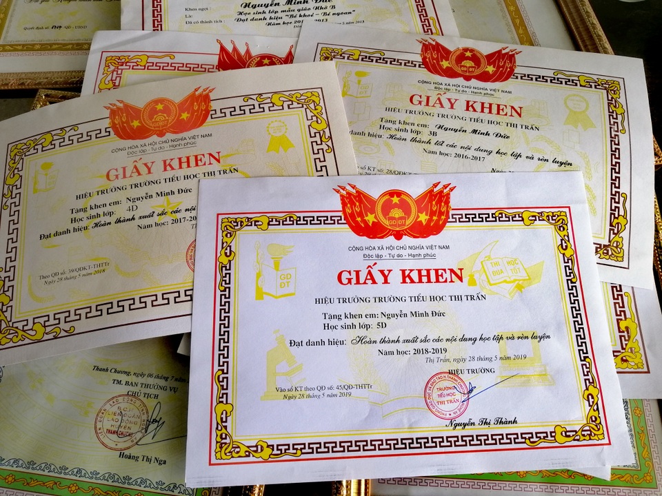 Người phụ nữ gần 20 năm quần quật nuôi chồng con chạy thận và xương thuỷ tinh - 8 Người phụ nữ gần 20 năm quần quật nuôi chồng con chạy thận và xương thuỷ tinh - 8