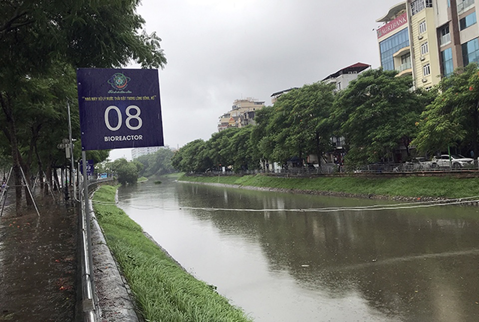 Khu thí nghiệm công nghệ Nhật làm sạch sông Tô Lịch lại chìm trong nước - 8 Khu thí nghiệm công nghệ Nhật làm sạch sông Tô Lịch lại chìm trong nước - 8