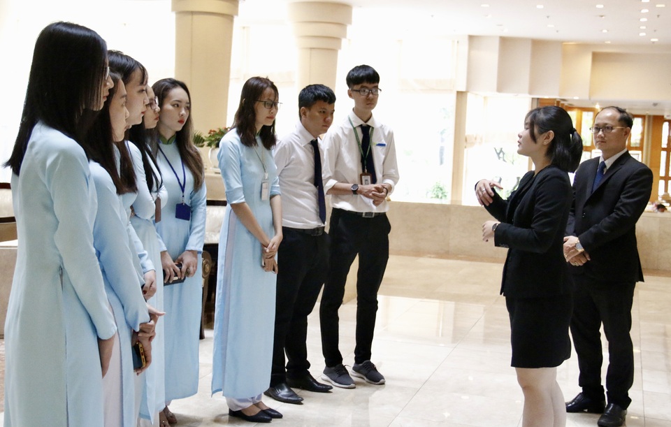 Trường ĐH đào tạo nhân lực du lịch than khó vì thiếu doanh nghiệp “chung tay” - 2 Trường ĐH đào tạo nhân lực du lịch than khó vì thiếu doanh nghiệp “chung tay” - 2
