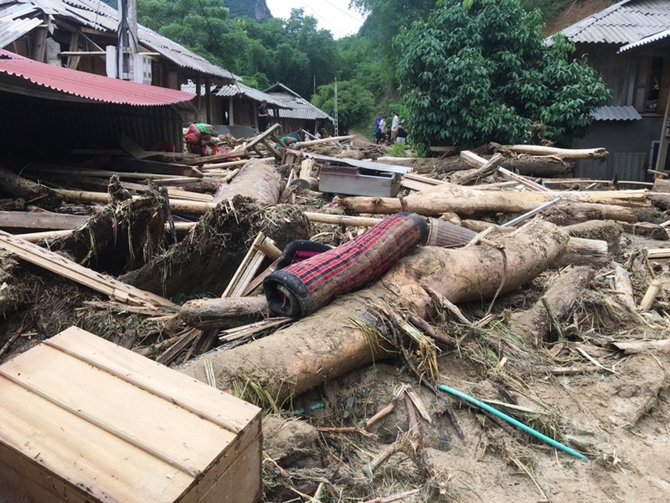 Nguyên nhân lũ kinh hoàng khiến bản làng chìm trong tang thương - 1 Nguyên nhân lũ kinh hoàng khiến bản làng chìm trong tang thương - 1