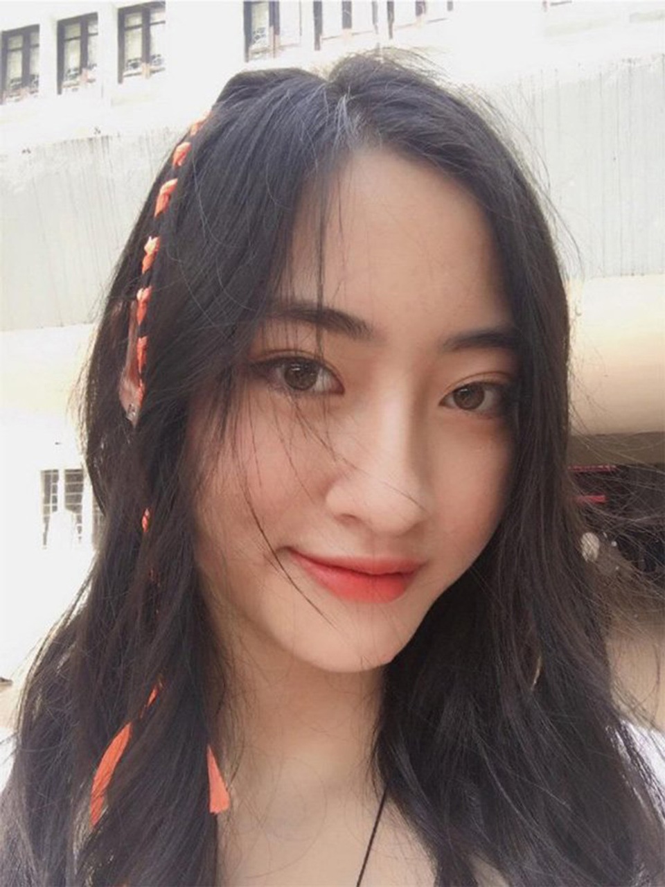 Nhan sắc đời thường của Hoa hậu Thế giới Việt Nam 2019 Lương Thùy Linh - 5 Nhan sắc đời thường của Hoa hậu Thế giới Việt Nam 2019 Lương Thùy Linh - 5