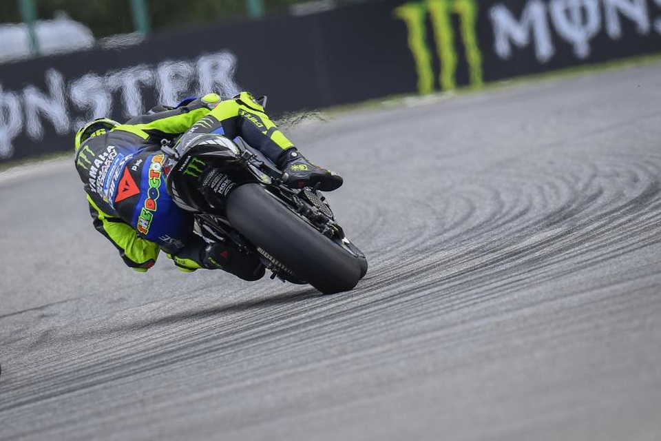 Chặng 10 MotoGP 2019: Marquez thắng dễ trong ngày chặng đua trì hoãn bởi mưa - 13