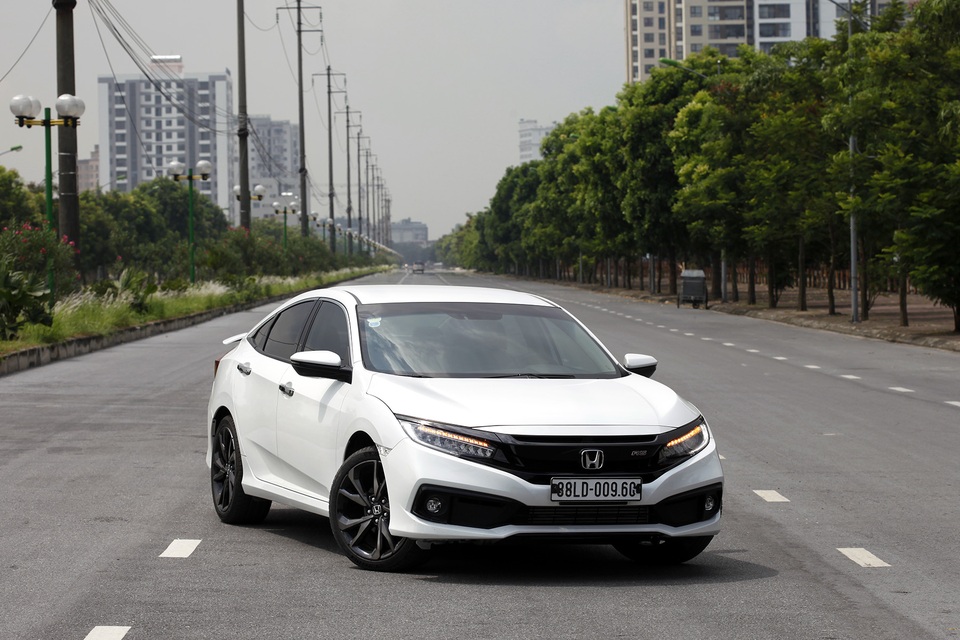 Honda Civic RS 2019 có gì cho người đam mê tốc độ? - 3 Honda Civic RS 2019 có gì cho người đam mê tốc độ? - 3