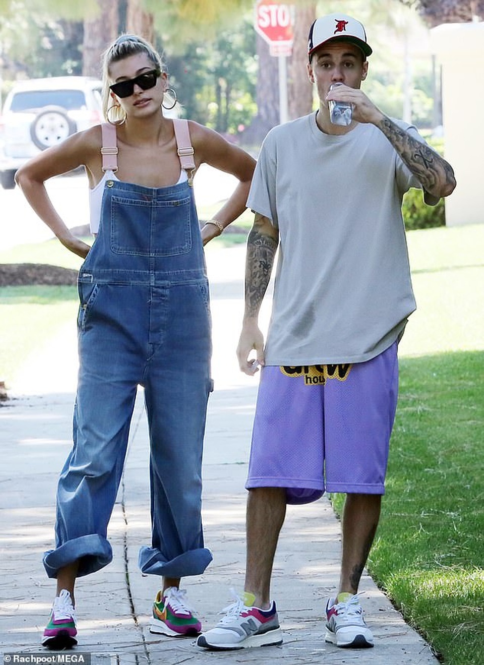 Justin Bieber và vợ dạo phố cuối tuần - 3 Justin Bieber và vợ dạo phố cuối tuần - 3