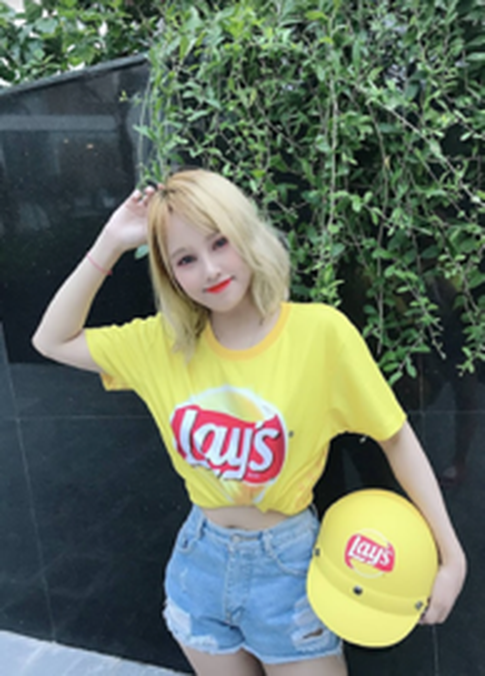 Giới trẻ Việt nhuộm vàng mạng xã hội cùng thông điệp “Ngày vàng lan toả niềm vui” - 3 Giới trẻ Việt nhuộm vàng mạng xã hội cùng thông điệp “Ngày vàng lan toả niềm vui” - 3
