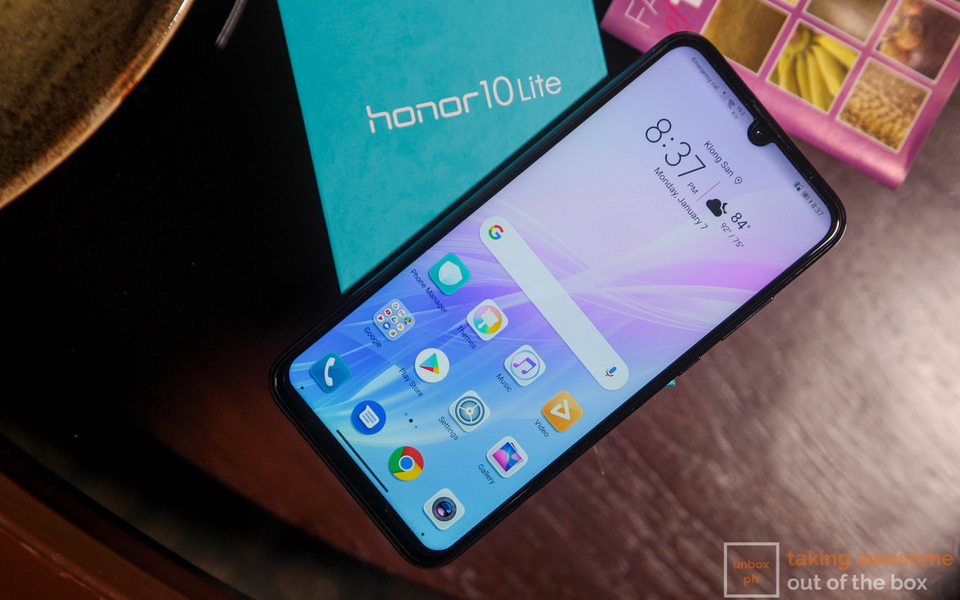 Loạt smartphone tầm trung giảm giá đáng chú ý trước thềm tựu trường - 1 Loạt smartphone tầm trung giảm giá đáng chú ý trước thềm tựu trường - 1