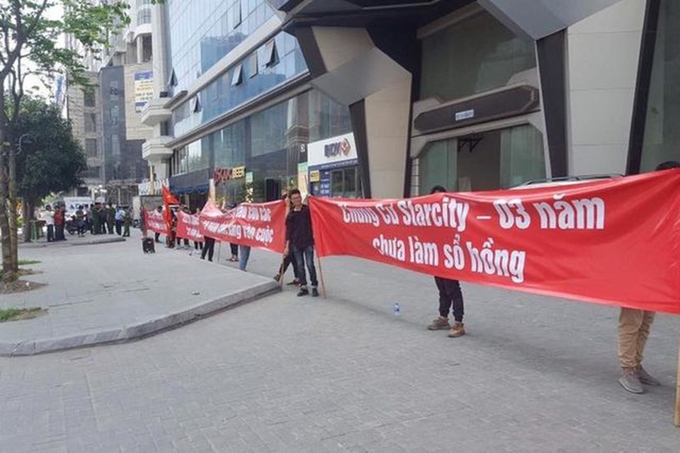 Hà Nội công bố hàng chục nghìn căn hộ vẫn chưa được cấp sổ hồng - 1 Hà Nội công bố hàng chục nghìn căn hộ vẫn chưa được cấp sổ hồng - 1
