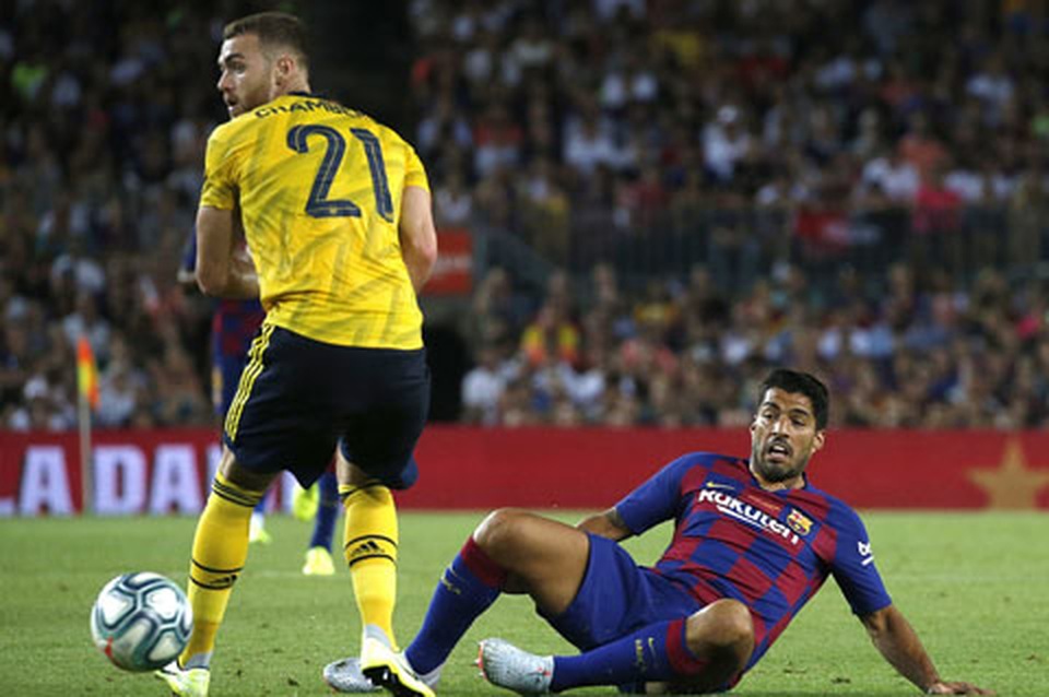 Barcelona 2-1 Arsenal: Luis Suarez ghi bàn quyết định - 3 Barcelona 2-1 Arsenal: Luis Suarez ghi bàn quyết định - 3