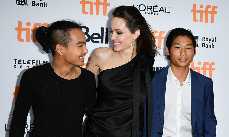 Con trai lớn của Angelina Jolie sẽ du học tại Hàn Quốc - 3 Con trai lớn của Angelina Jolie sẽ du học tại Hàn Quốc - 3