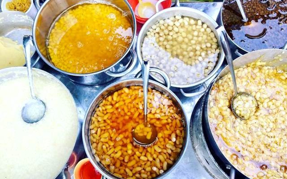 Món ăn đêm ở Hội An Món ăn đêm ở Hội An